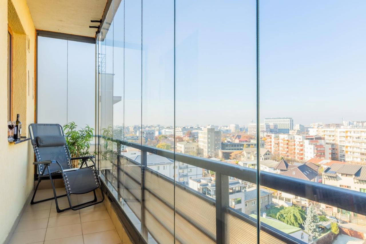 Lovely Apartment With City View Bukarest Eksteriør billede